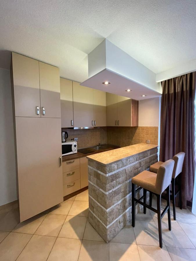 Apartments Vesna ティヴァト エクステリア 写真